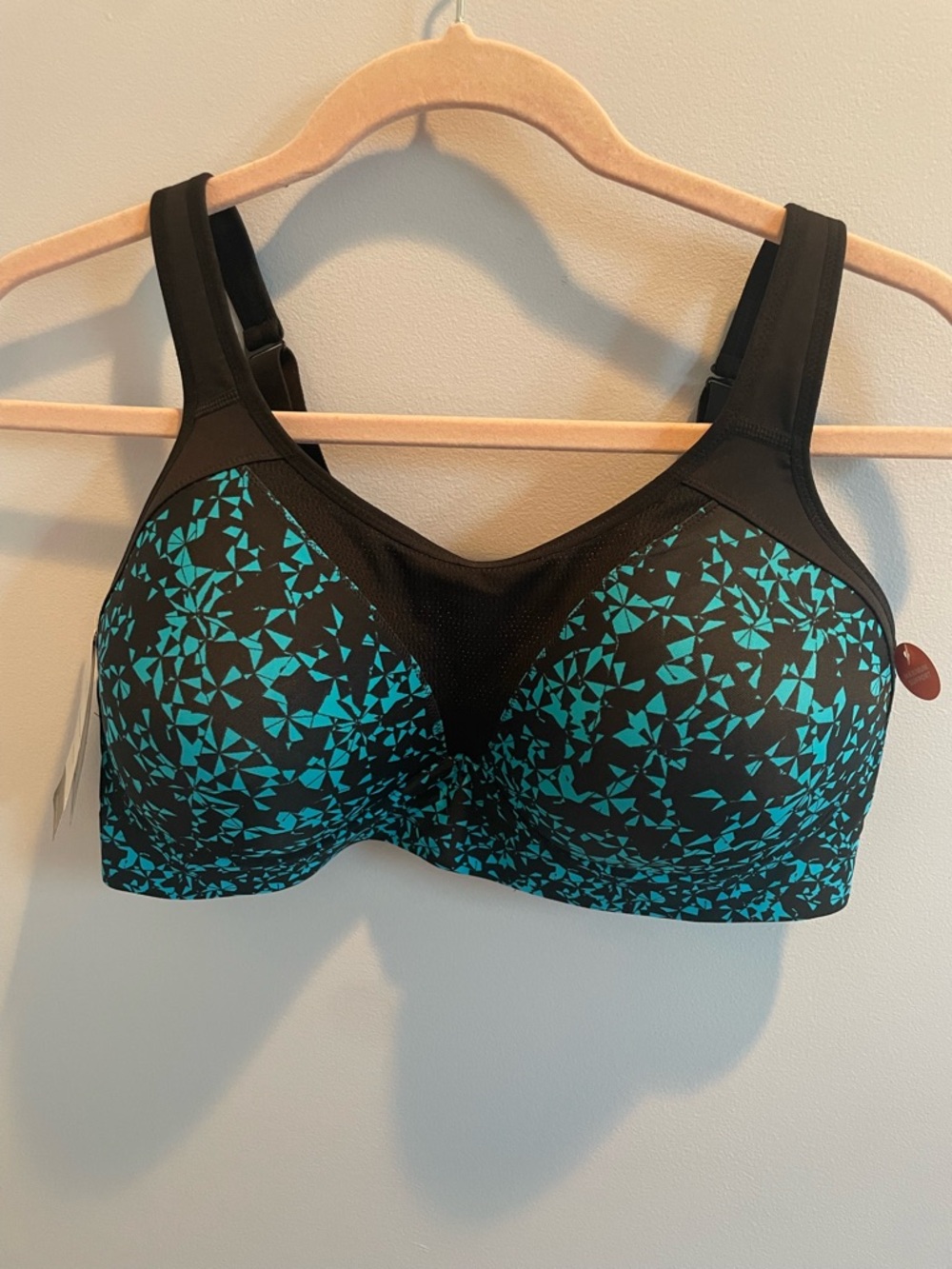 Champion Black and Teal Geometric Wireless Sports Bra